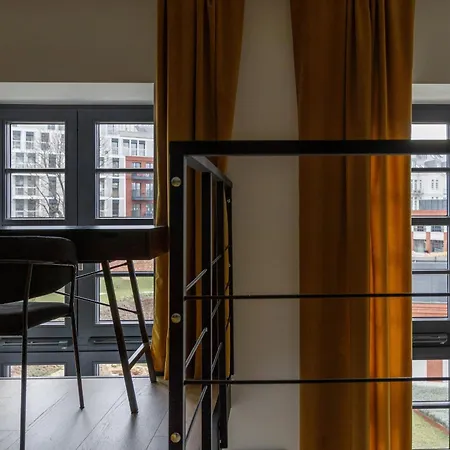 Apartment Golden - Stylish Loft - Great Location &jana Pawla33