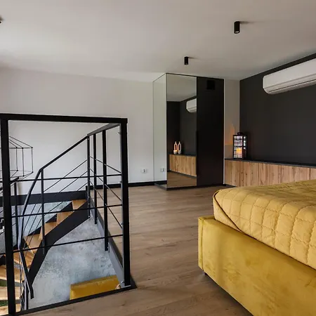 Golden - Stylish Loft - Great Location &jana Pawla33 Apartment Wroclaw